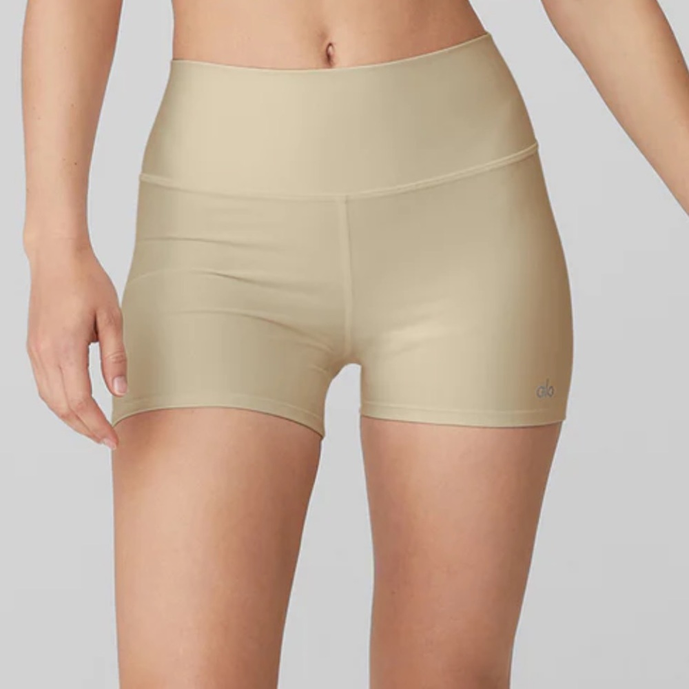 Alo airlift short